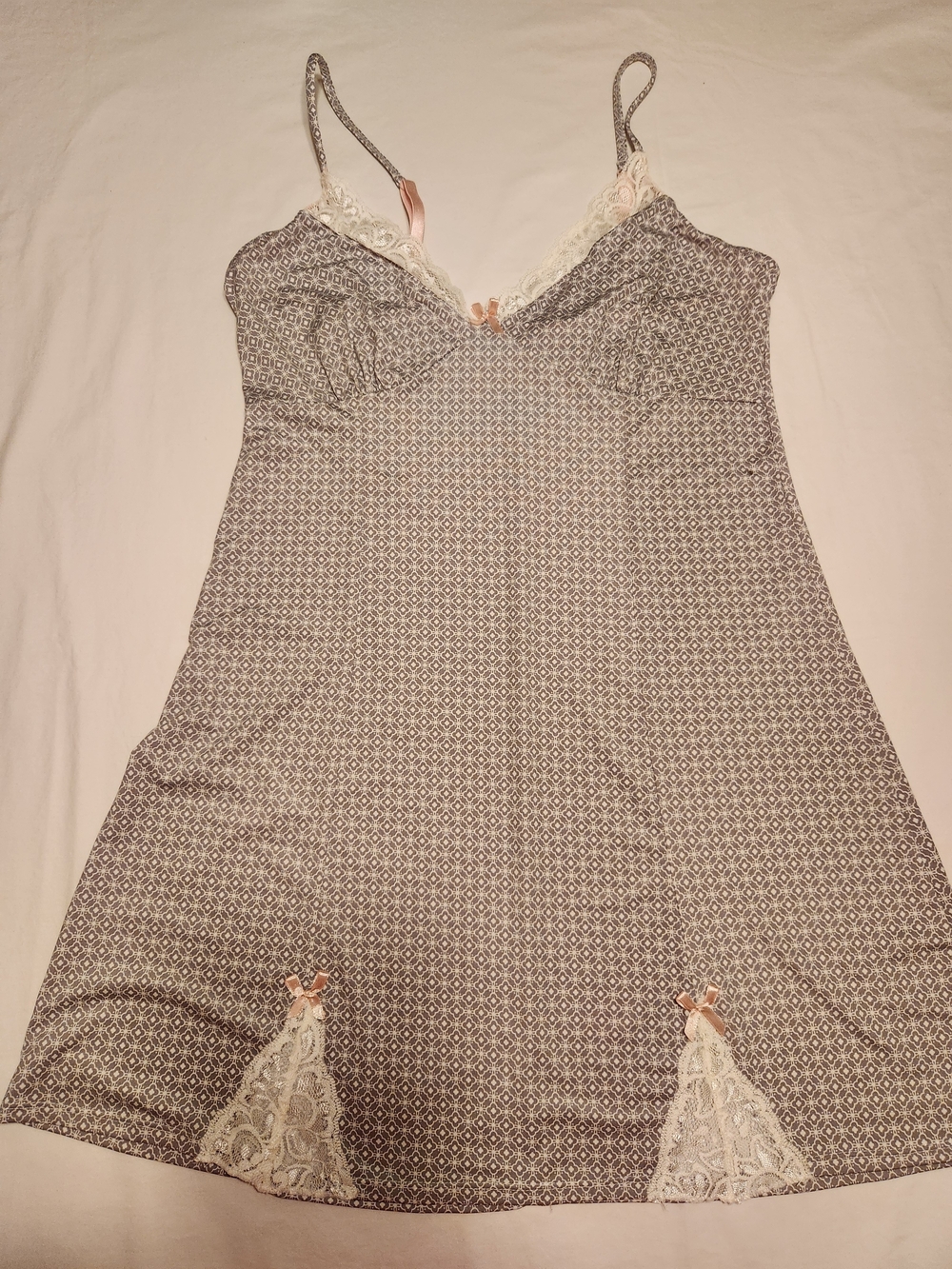 Marilyn Monroe XL Gray Geometric Lace Chemise Nightgown